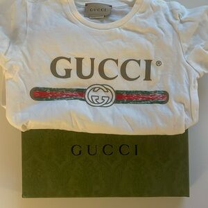 Gucci kids t-shirt size 24 months